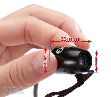 Universali mini lauko kamera – priekinis vaizdas. Kompaktiška HD 1.3Mp kamera, ideali automobili